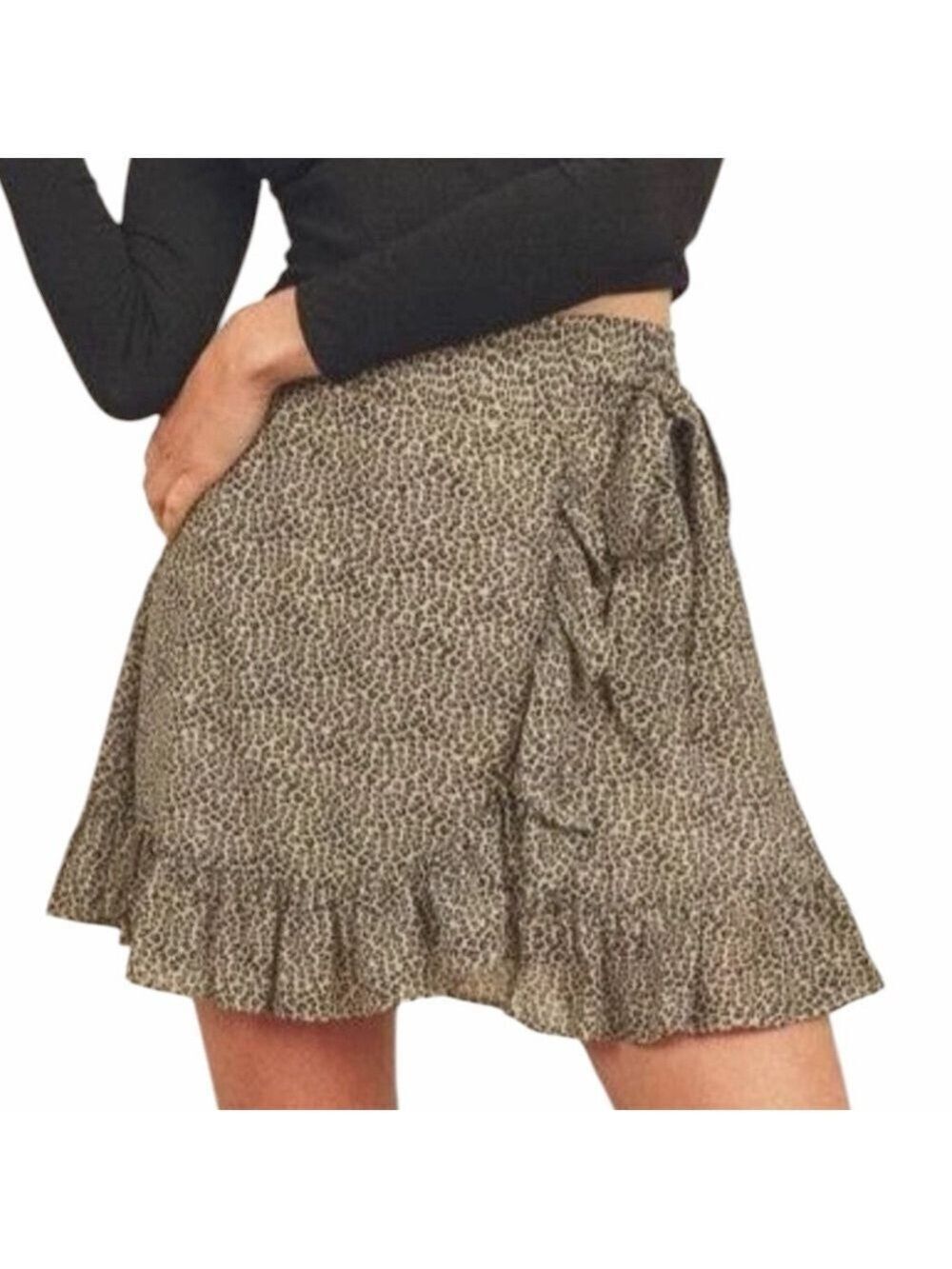 Altar'd State Animal Kingdom Ruffle Detail Skirt Women's Size Medium VGC